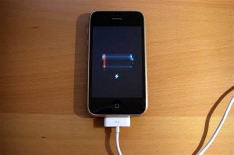 Альтернативные способы включения iPhone 4s без кнопки включения