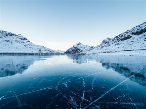 Аномально низкие температуры воды