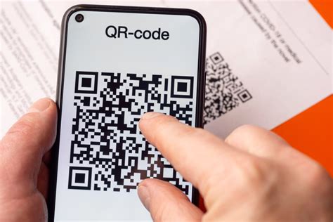 Безопасность при работе с QR-кодами на смартфоне