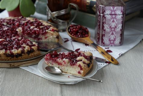 Вкусный брусничный пирог: почему стоит попробовать