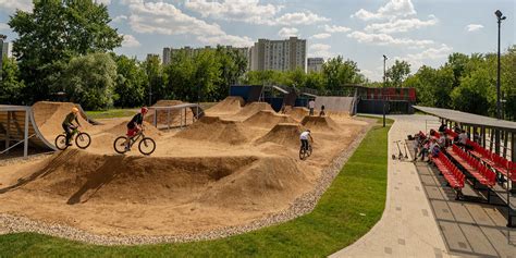 Выбор места и материалов: особенности создания ледоколов на BMX-велосипедах