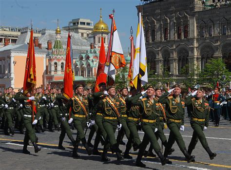 Грандиозный маскарад на Красной площади