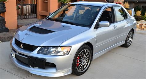 Дизайн и экстерьер Mitsubishi Lancer 9