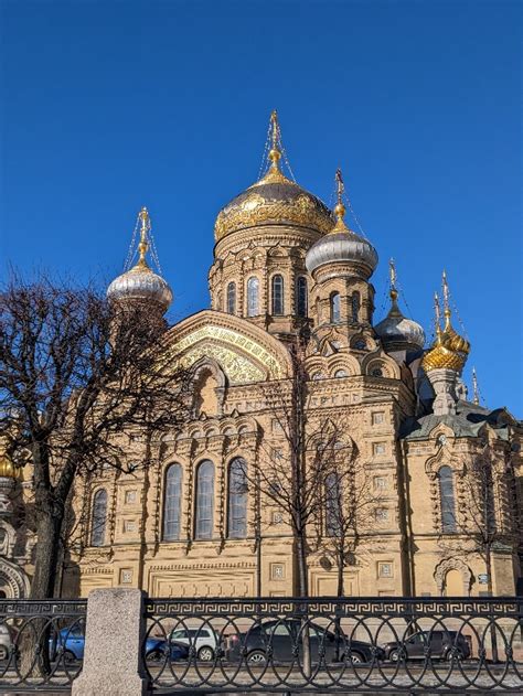 История Введенского монастыря в Санкт-Петербурге