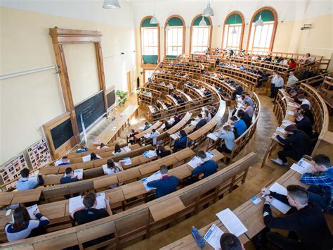 Какие предметы и курсы вас ожидают с началом нового семестра