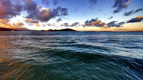 Какими солями богата вода Тихого океана