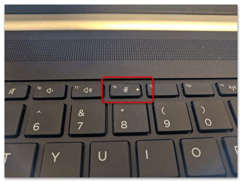 Как включить микрофон на ноутбуке клавишами