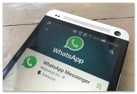 Как закачать WhatsApp на новый телефон