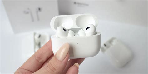 Как настроить и подключить AirPods