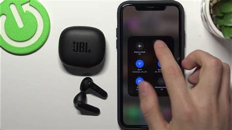 Как отключить наушники JBL Wave 100