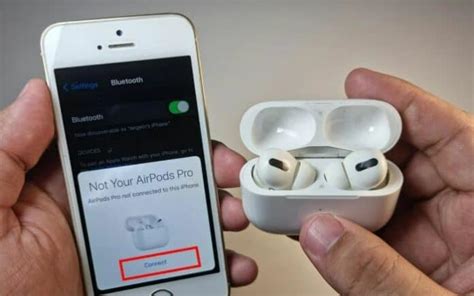 Как правильно подключить два набора AirPods