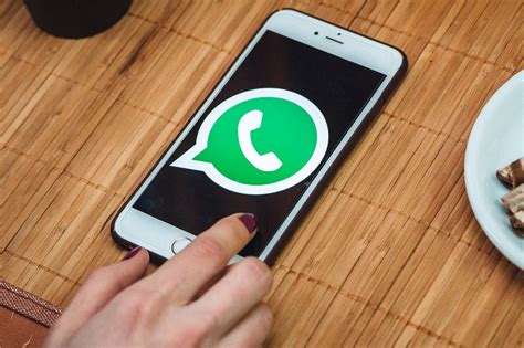 Как удалить звонки в WhatsApp на iPhone