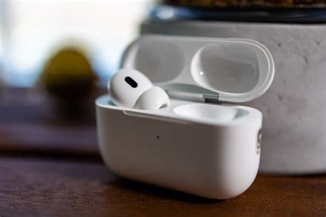 Методы устранения громкого звука на AirPods