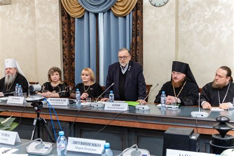 Передача культурных ценностей следующим поколениям