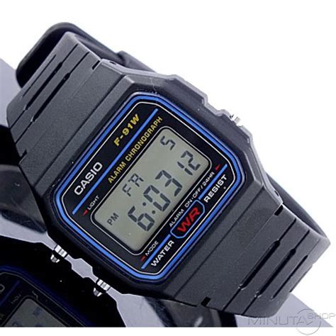 Подготовка к отключению будильника на Casio F-91W