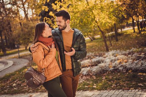 Поддержка и советы: о чем поговорить с девушкой, если ей плохо