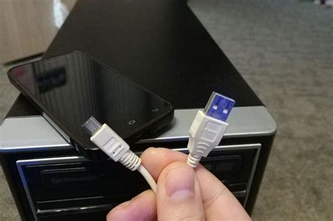 Подключение смартфона к компьютеру через USB-кабель