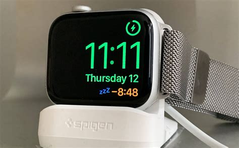 Почему важно выключать Apple Watch на ночь?