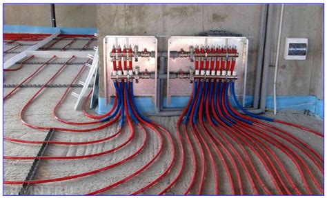Преимущества использования арматуры для труб теплого пола