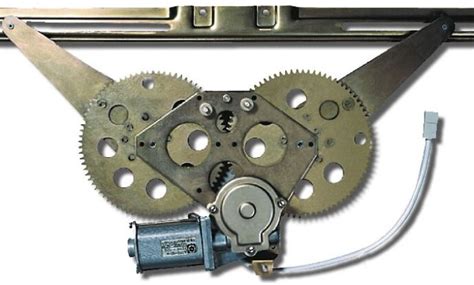 Принцип работы мотора стеклоподъемника: суть и особенности