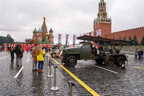 Причины запрета танцевать на Красной площади