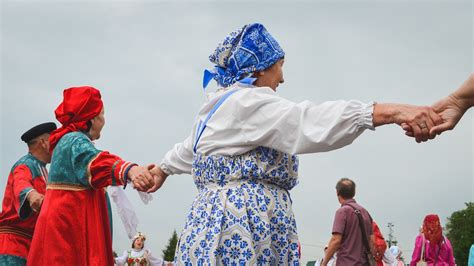 Происхождение традиции ленточек