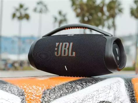 Процесс сопряжения Bluetooth-колонок JBL с устройством