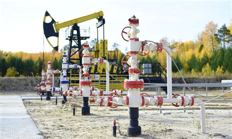 Работа с источниками нефти