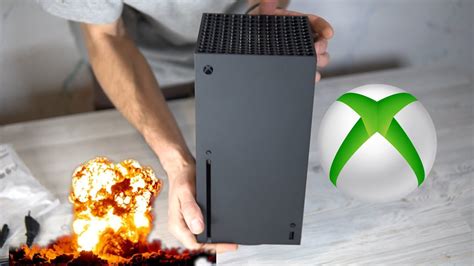 Распаковка и первоначальная настройка Xbox One