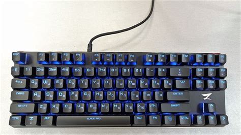 Регулировка яркости и цветовой схемы клавиатуры Zet Gaming Blade Pro