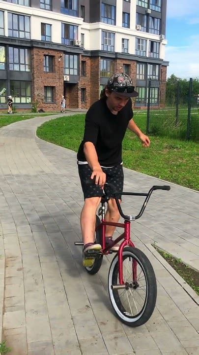 Секреты трюков в BMX 2