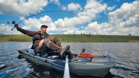 Советы по использованию эхолота и структурсканера на воде: опытные рекомендации