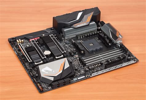 Совместимость материнской платы Gigabyte с PCI Express 4.0