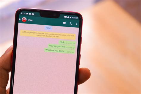 Создание исчезающих сообщений в WhatsApp на iPhone