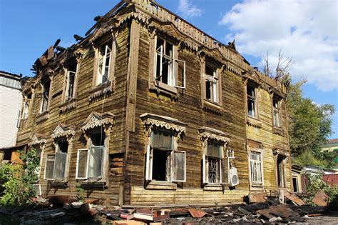 Старые дома: в чем причины?