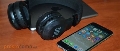 Тестирование подключения наушников JBL