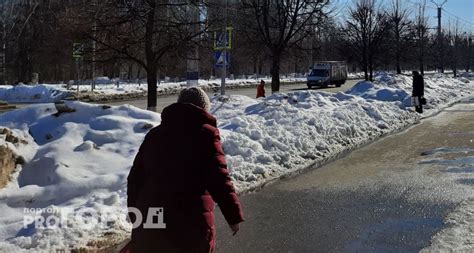 Требования к бабушкам на улицах: что нужно знать