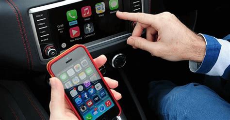 Установка и использование YouTube на CarPlay в iPhone