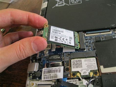 Установка SSD и проверка подключения