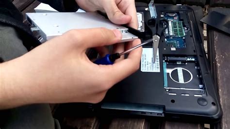 Установка SSD-накопителя на Dell Inspiron 3521