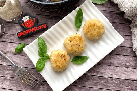 Фрикадельки из куриного фарша с добавлением картофеля: необычная и вкусная комбинация