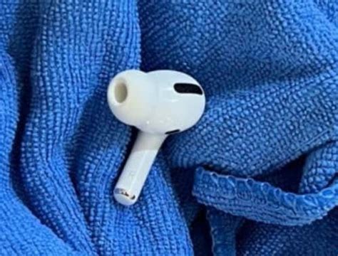 Храните AirPods в правильных условиях