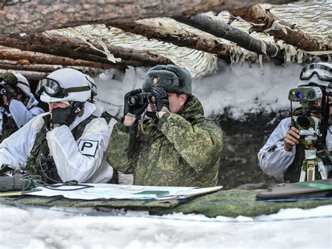 Чрезмерная милитаризация и военные учения