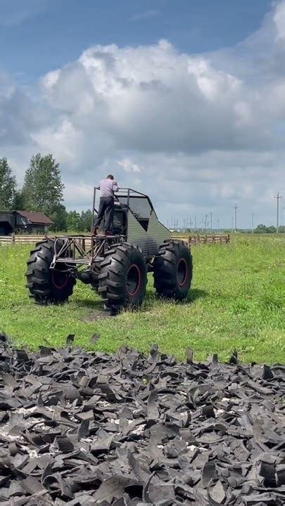 Шаги поэтапного рисования счастливого вездехода