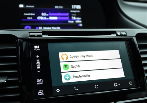 Шаг 3: Откройте приложение Android Auto на дисплее автомобиля