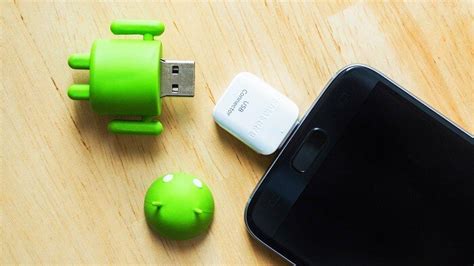 Шаг 7. Подключите USB-флешку или другое устройство