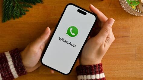 Этап 7: Установка WhatsApp и вход в учетную запись на новом iPhone